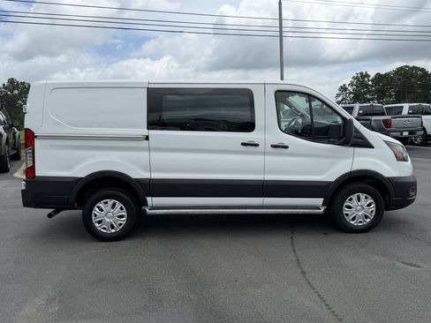 Certified 2025 Ford Transit 250 Low Roof w/ Exterior Upgrade Package RWD image 28