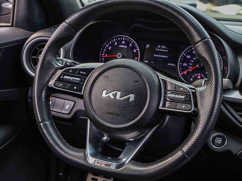 Certified 2023 Kia Forte GT-Line w/ GT-Line Premium Package image 9