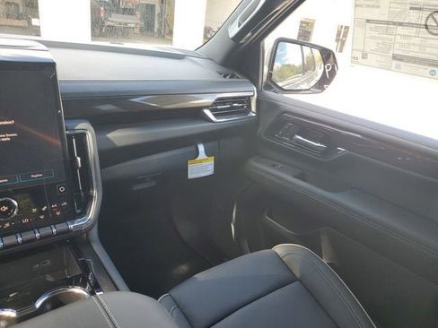 New 2026 GMC Yukon Elevation image 15