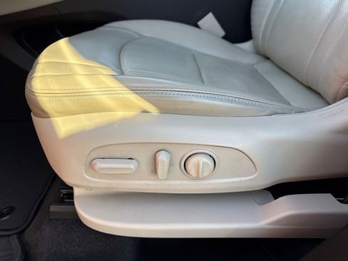 Used 2018 Buick Enclave Essence w/ Trailering Package image 19