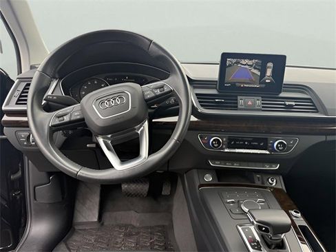 Used 2019 Audi Q5 2.0T Premium w/ Convenience Package image 22