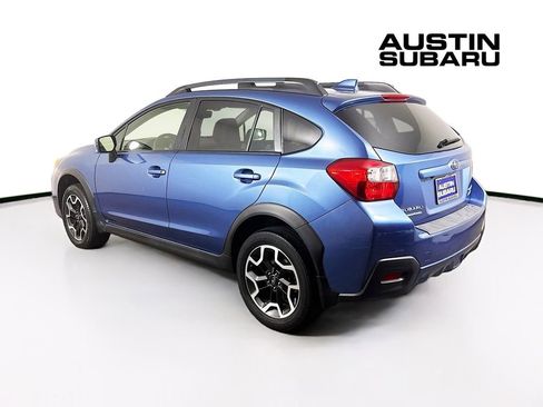 Used 2017 Subaru Crosstrek 2.0i Limited AWD/4WD image 5