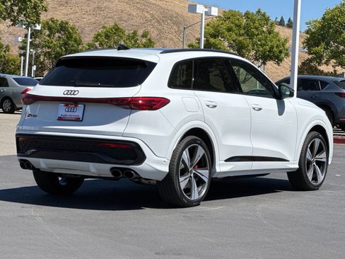 New 2026 Audi SQ5 Premium Plus AWD/4WD image 6