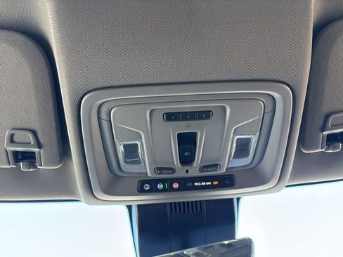 Used 2023 GMC Sierra 1500 Denali w/ Technology Package image 24