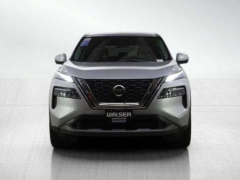 Used 2021 Nissan Rogue SV image 8