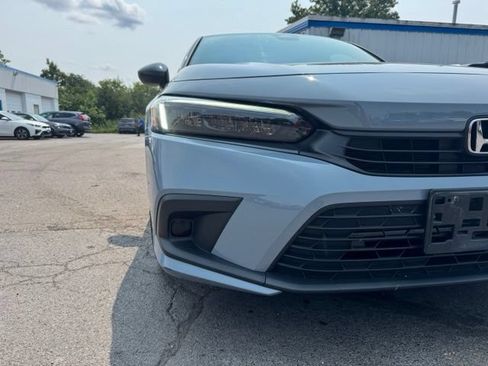 Used 2024 Honda Civic Sport image 10