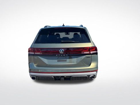 New 2026 Volkswagen Atlas Peak Edition AWD/4WD image 4