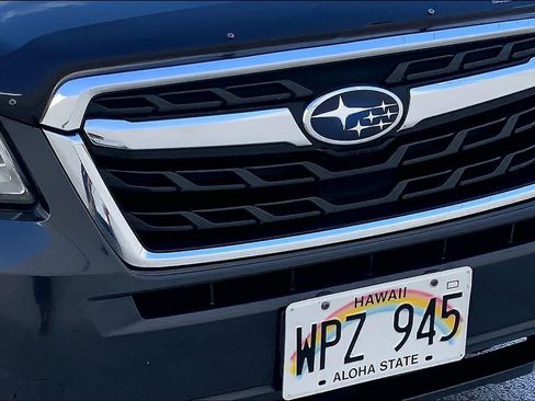 Used 2017 Subaru Forester 2.5i Premium AWD/4WD image 33