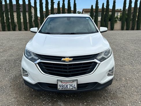 Used 2018 Chevrolet Equinox LT FWD image 5