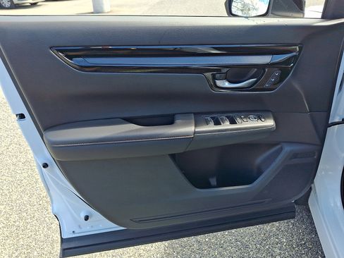 Used 2023 Honda CR-V Sport Touring image 12