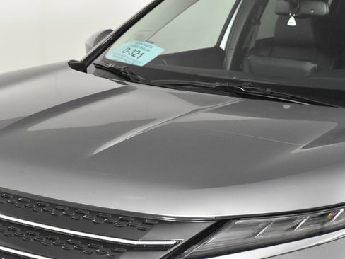 Used 2024 Mitsubishi Outlander SE image 12