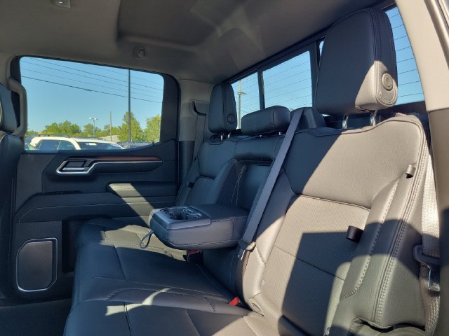 Used 2025 GMC Sierra 1500 Denali w/ Denali Reserve Package AWD/4WD image 25