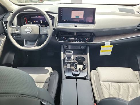 New 2026 Nissan Rogue Platinum w/ Platinum Premium Package AWD/4WD image 7