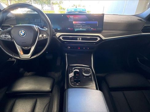 Used 2024 BMW 330e xDrive image 6