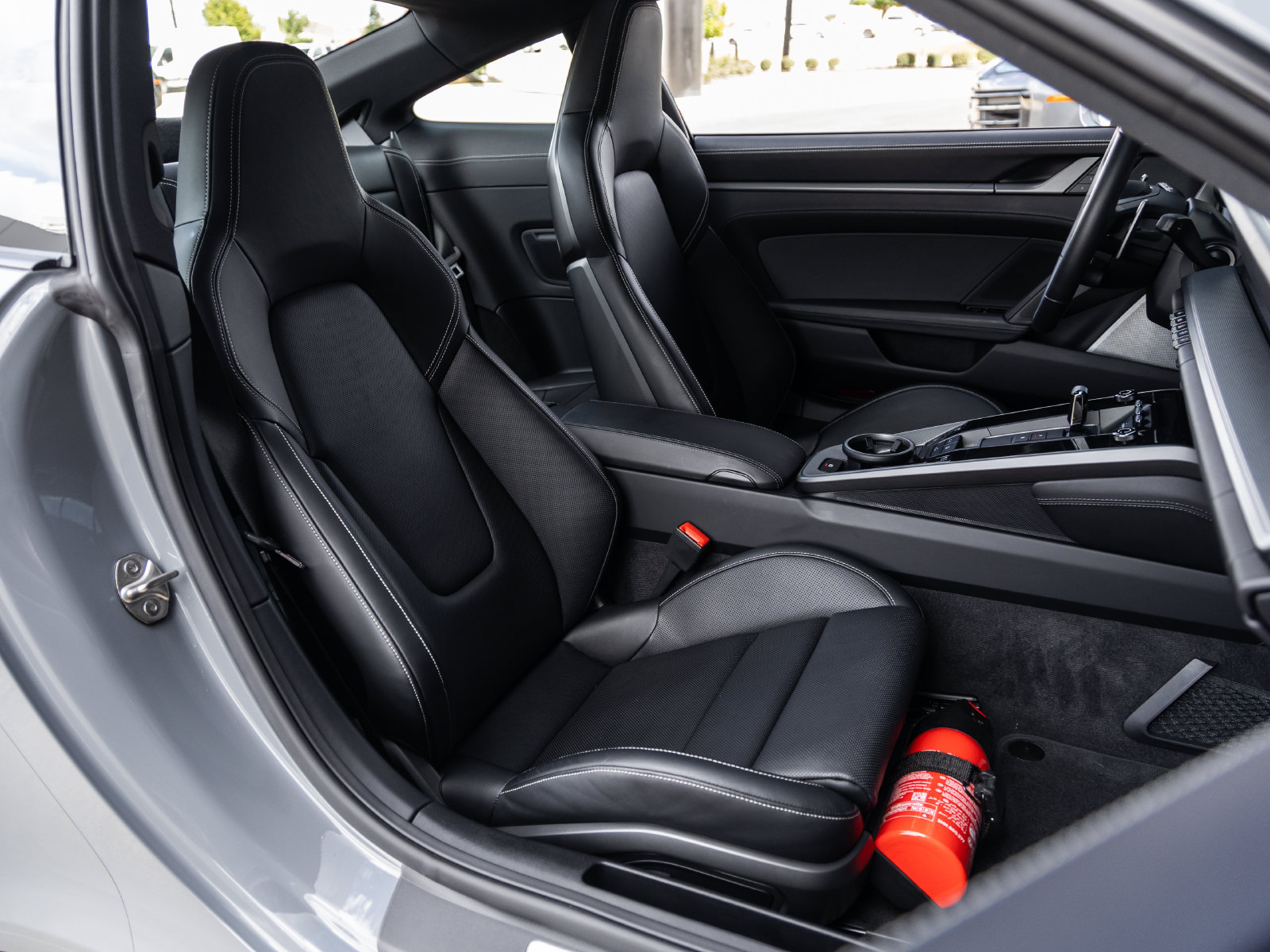 Certified 2024 Porsche 911 Carrera S RWD image 38