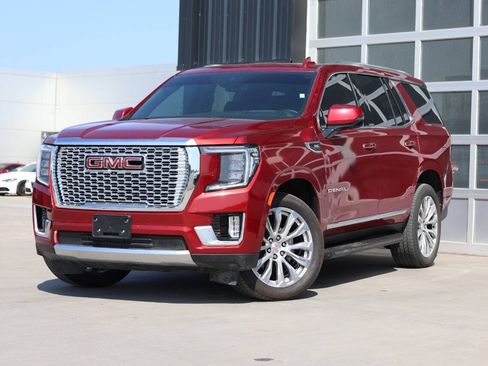Used 2024 GMC Yukon Denali w/ Max Trailering Package AWD/4WD image 3