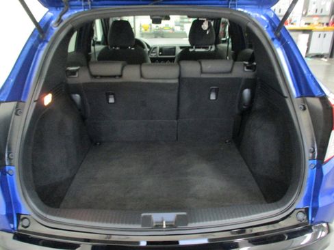 Used 2021 Honda HR-V Sport image 13