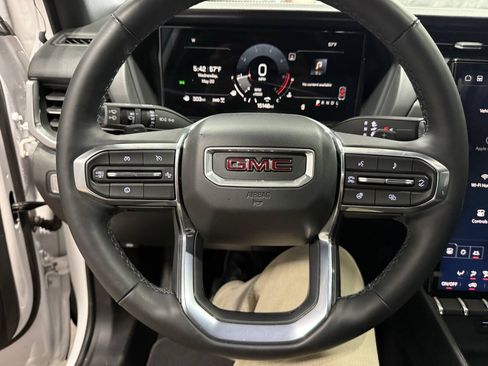 Used 2025 GMC Terrain Elevation AWD/4WD image 22