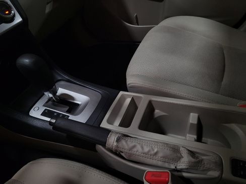 Used 2015 Subaru Crosstrek 2.0i Premium image 26