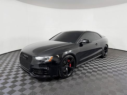 Used 2015 Audi RS 5 Coupe w/ Black Optic Plus Package image 2