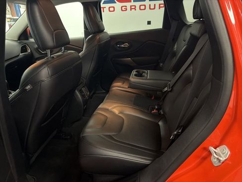 Used 2021 Jeep Cherokee Latitude Lux w/ Trailer Tow Group image 26