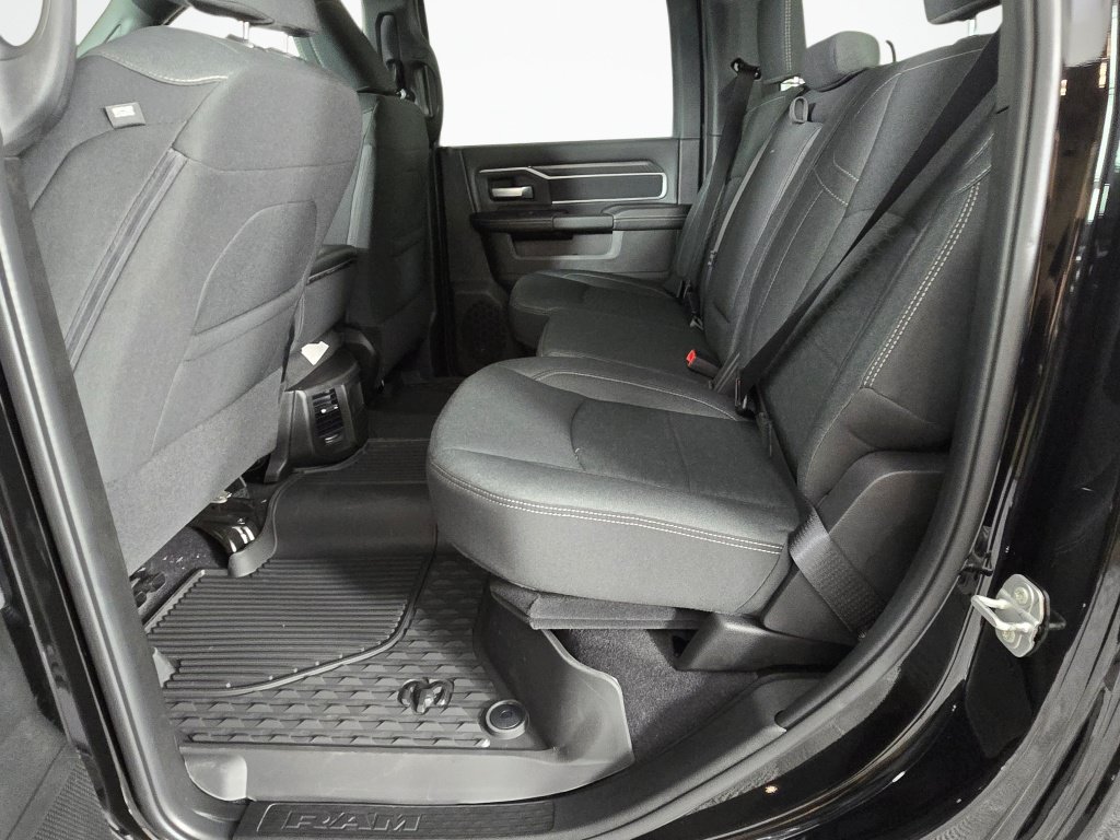 New 2026 RAM 3500 Big Horn AWD/4WD image 25