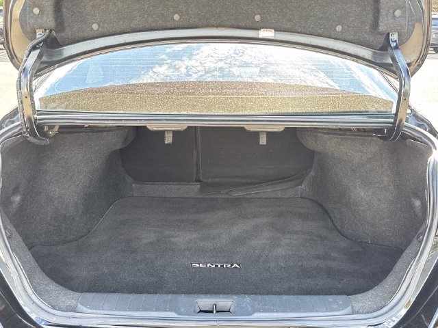 Used 2025 Nissan Sentra S w/ Trunk Package FWD image 12