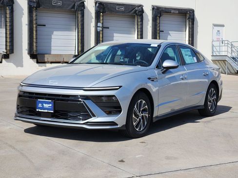 New 2026 Hyundai Sonata Blue image 2