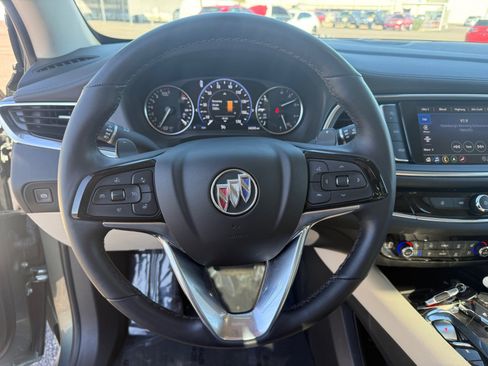 Used 2023 Buick Enclave Avenir w/ Avenir Technology Package image 13