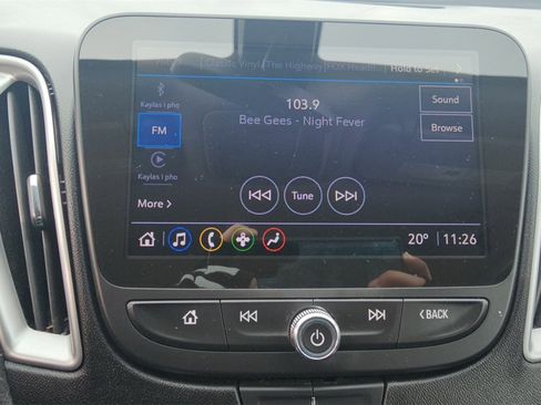 Used 2022 Chevrolet Malibu LT image 18