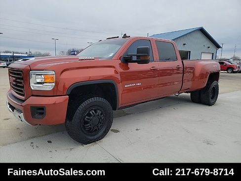 Used 2017 GMC Sierra 3500 4x4 Crew Cab w/ Sierra Convenience Package image 4