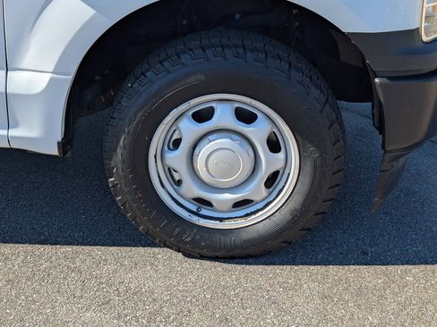 Used 2019 Ford F150 XL w/ Equipment Group 101A Mid image 6