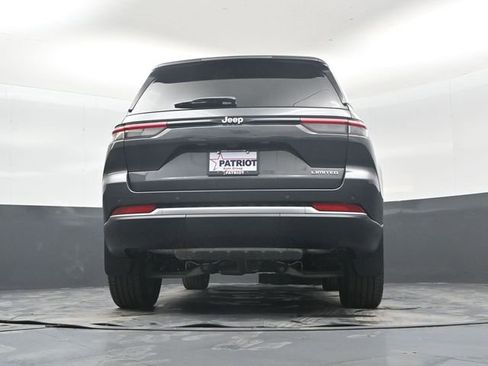 New 2026 Jeep Grand Cherokee Limited w/ Trailer Tow Package RWD image 41