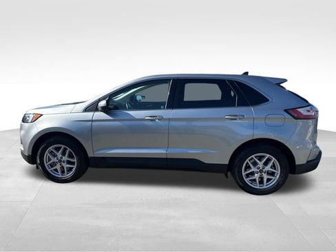 Used 2024 Ford Edge SEL image 2