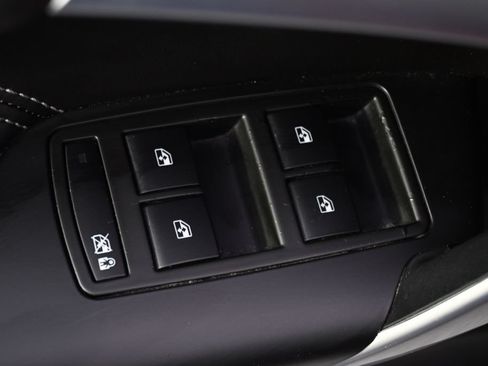Used 2013 Buick Regal Premium FWD image 22