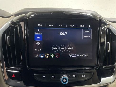 Used 2023 Chevrolet Traverse LT w/ Rear Camera Mirror Package AWD/4WD image 16