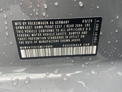 New 2025 Volkswagen GTI Autobahn image 11