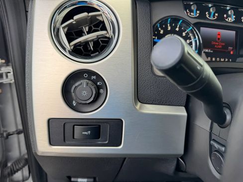 Used 2014 Ford F150 Platinum AWD/4WD image 32