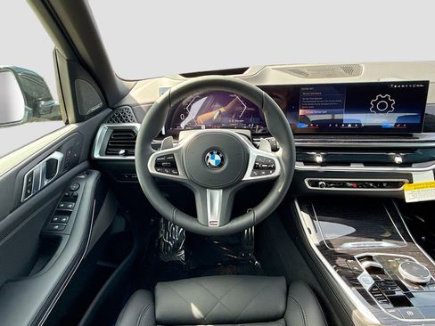 New 2026 BMW X5 sDrive40i w/ M Sport Package RWD image 18