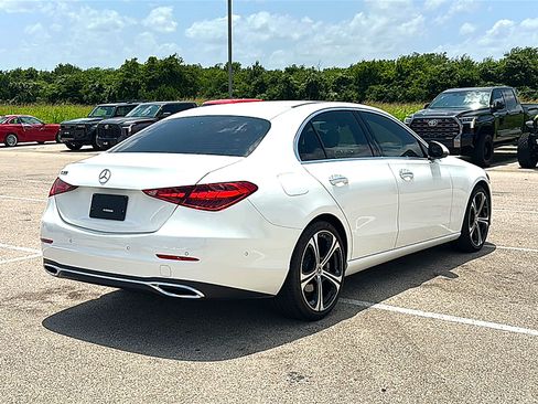 Used 2025 Mercedes-Benz C 300 Sedan image 8