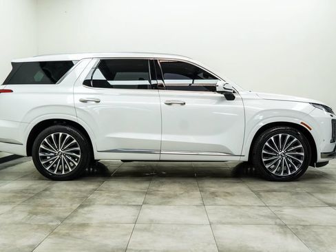 Used 2023 Hyundai Palisade Calligraphy AWD/4WD image 10