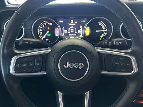 Used 2021 Jeep Wrangler Unlimited Rubicon 4xe w/ Cold Weather Group AWD/4WD image 26