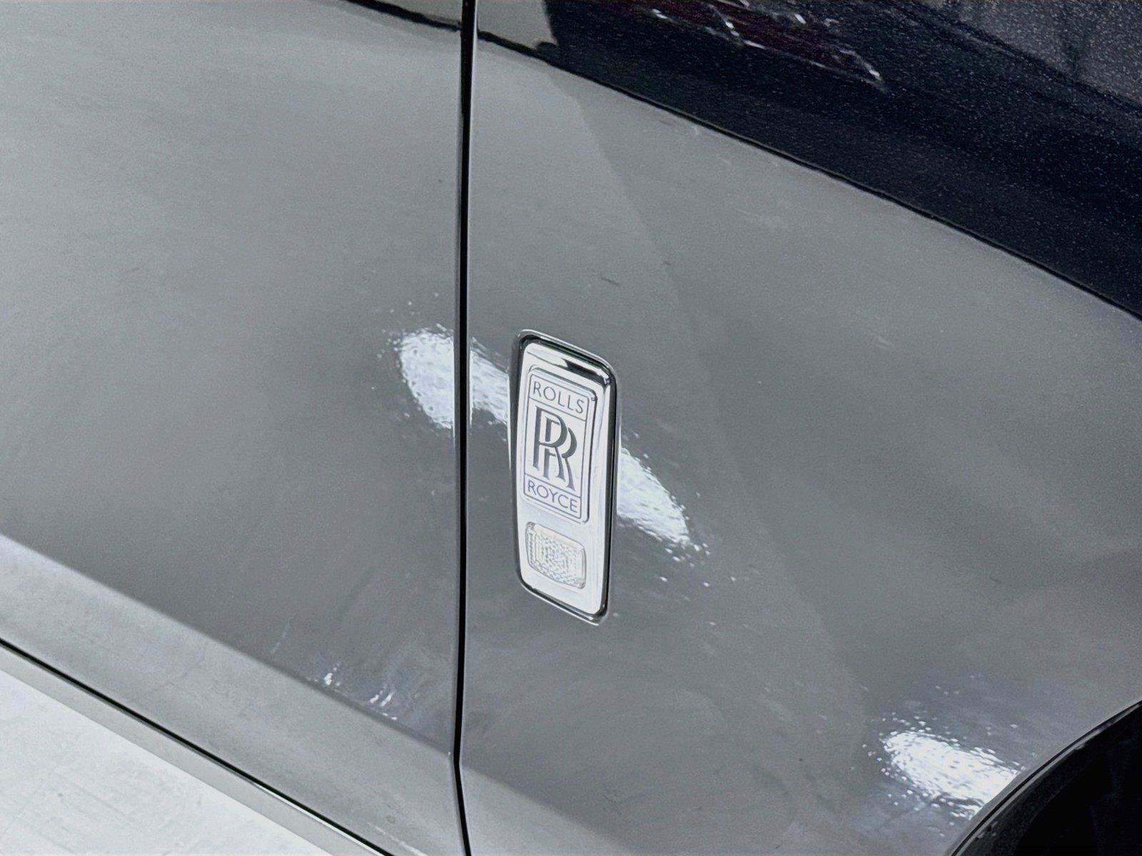 Used 2025 Rolls-Royce Ghost AWD/4WD image 40