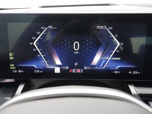 Certified 2025 BMW i5 xDrive40 w/ Premium Package AWD/4WD image 8