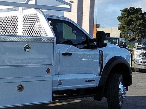 Certified 2023 Ford F550 XL image 26