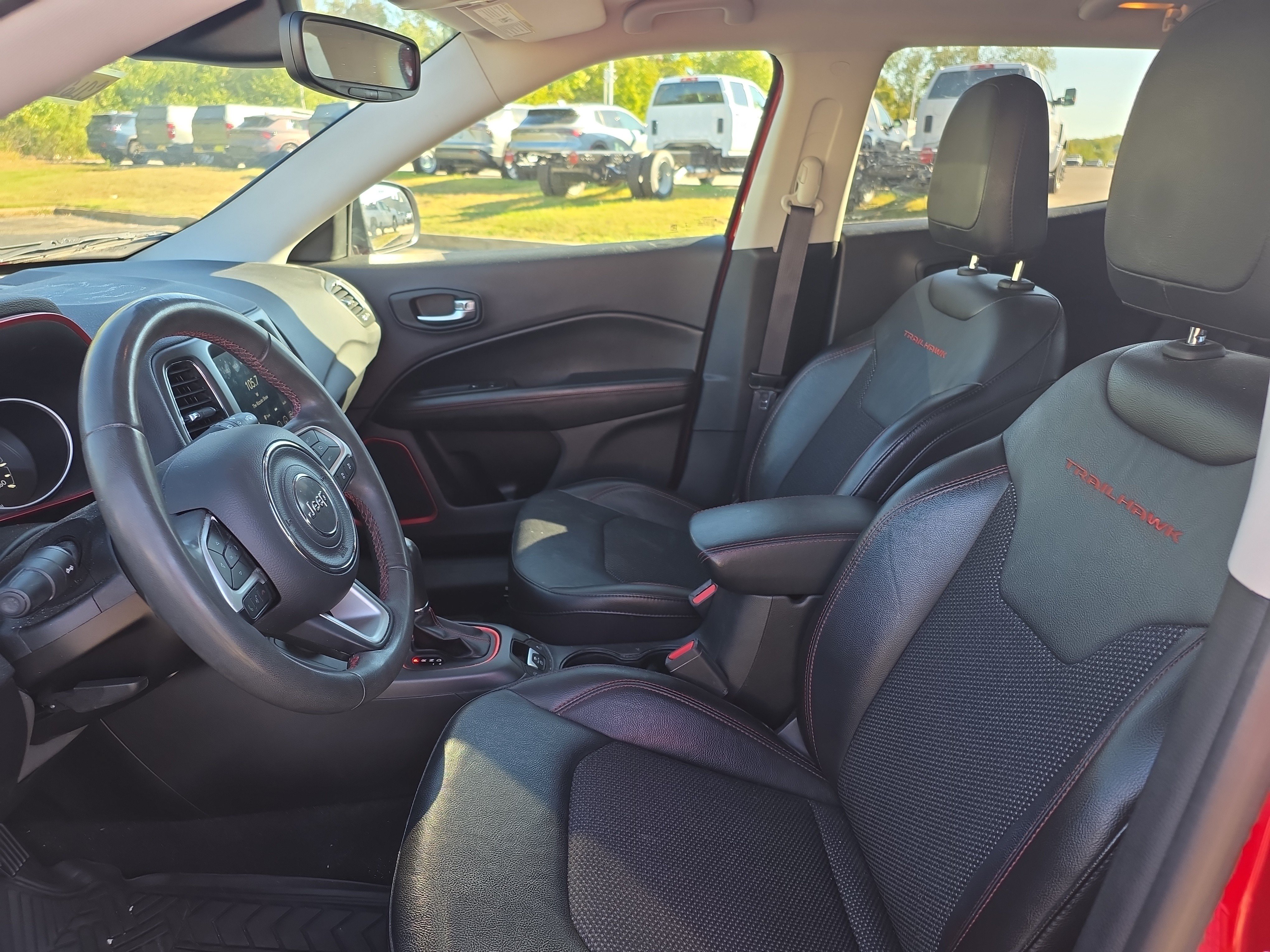 Used 2021 Jeep Compass Trailhawk AWD/4WD image 13