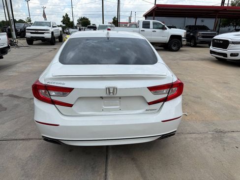 Used 2019 Honda Accord Sport image 5