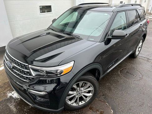 Certified 2023 Ford Explorer XLT w/ Equipment Group 202A image 1