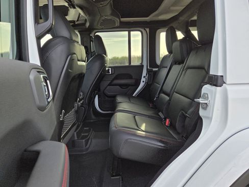 New 2026 Jeep Wrangler Unlimited Rubicon image 16