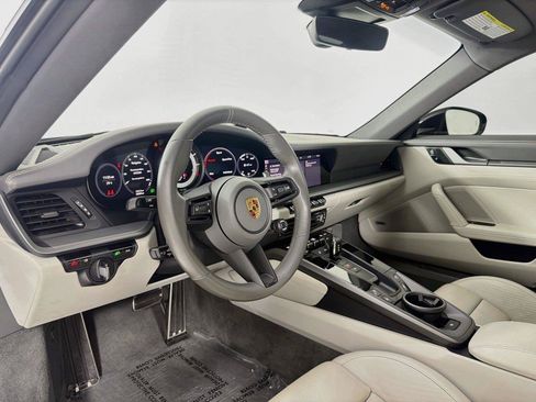 Certified 2020 Porsche 911 Carrera S RWD image 4